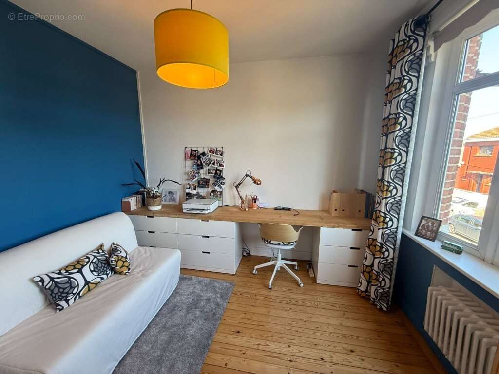 Maison à CROIX