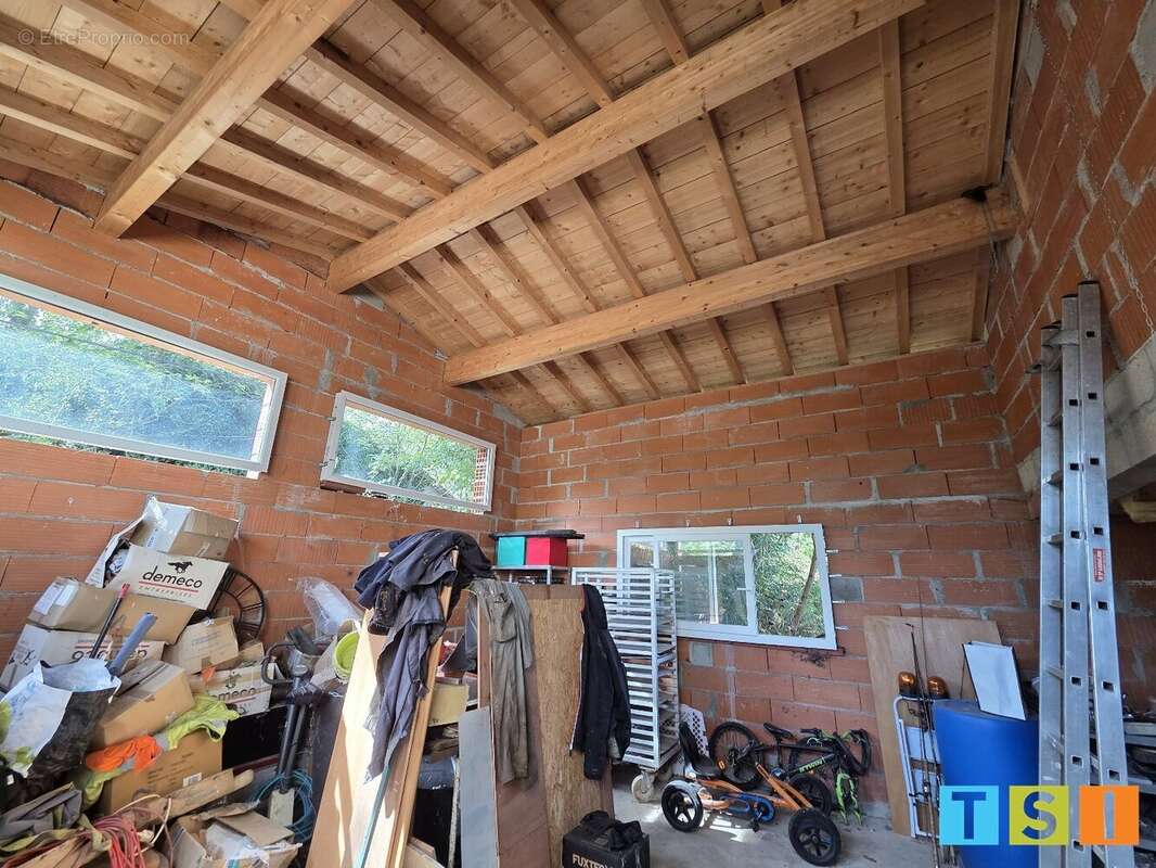 Maison à L&#039;ISLE-EN-DODON