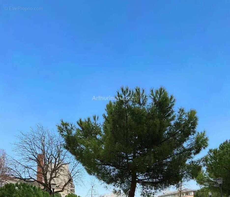 Appartement à PARIS-20E