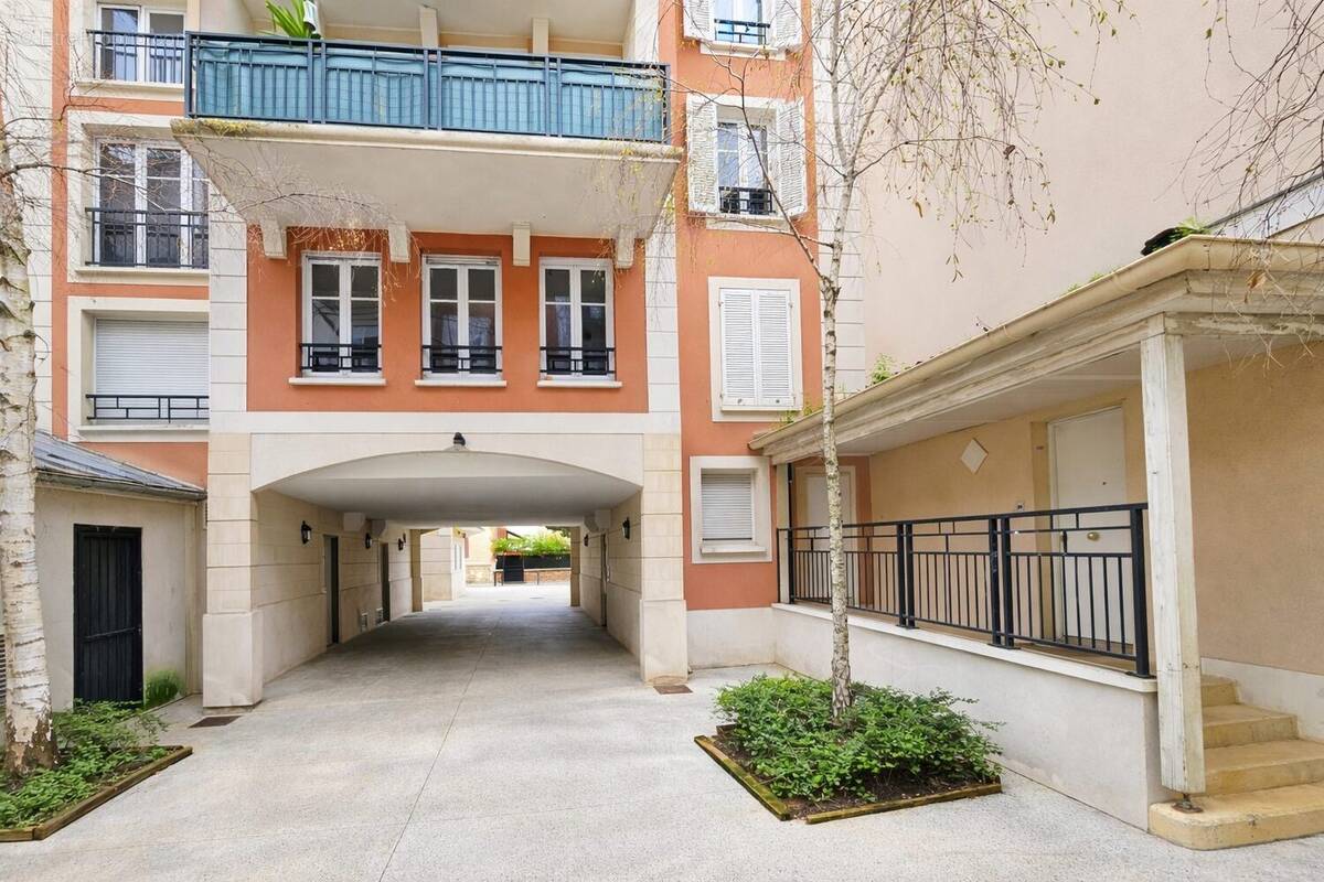 Appartement à MAISONS-ALFORT