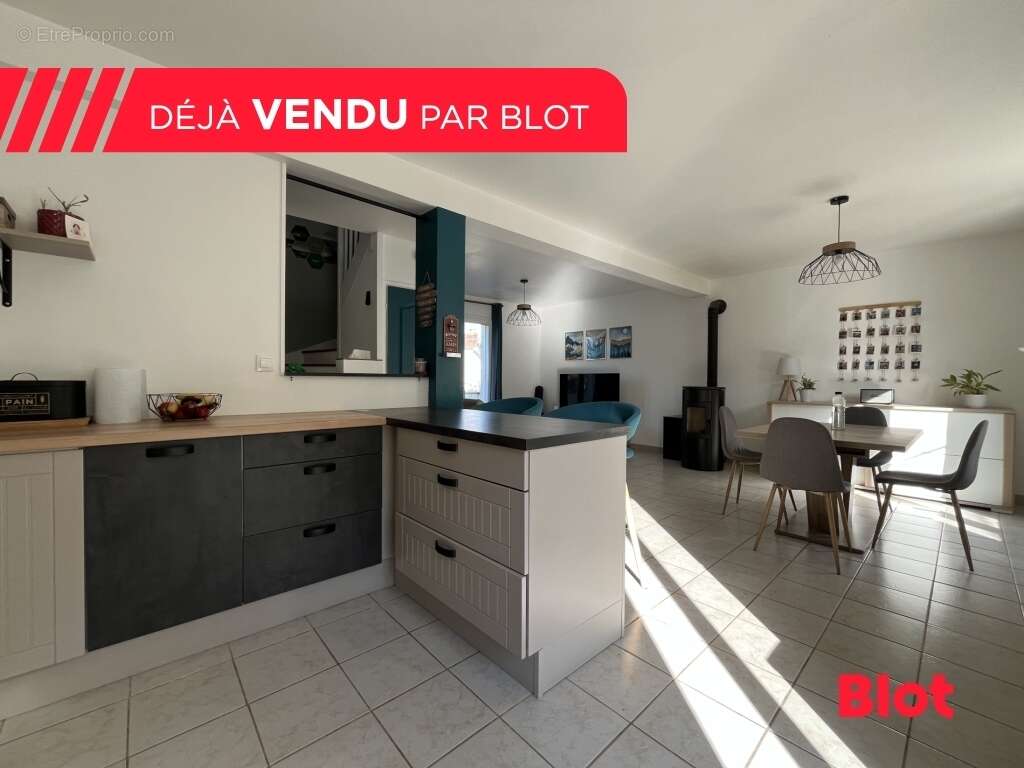 Maison à ERCE-EN-LAMEE