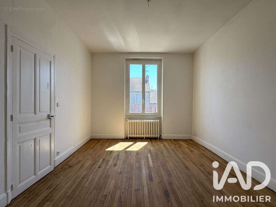 Maison 165 m² à Montlucon  - photo 5