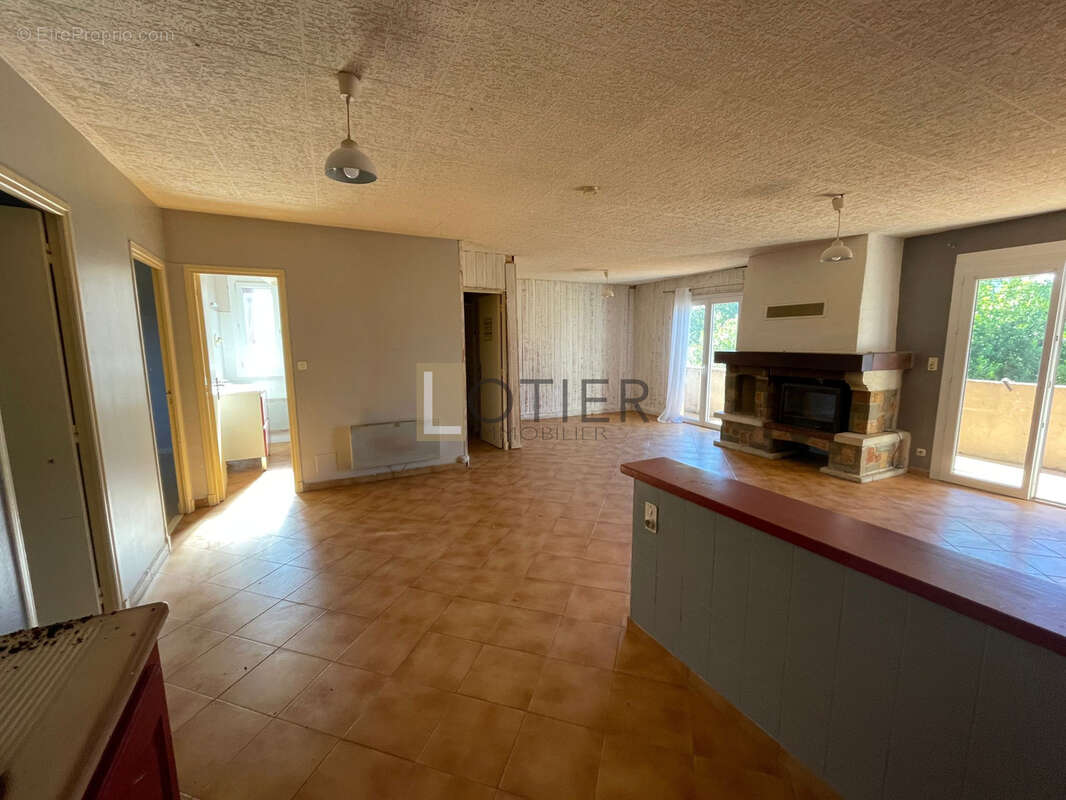 Appartement à CAPENDU