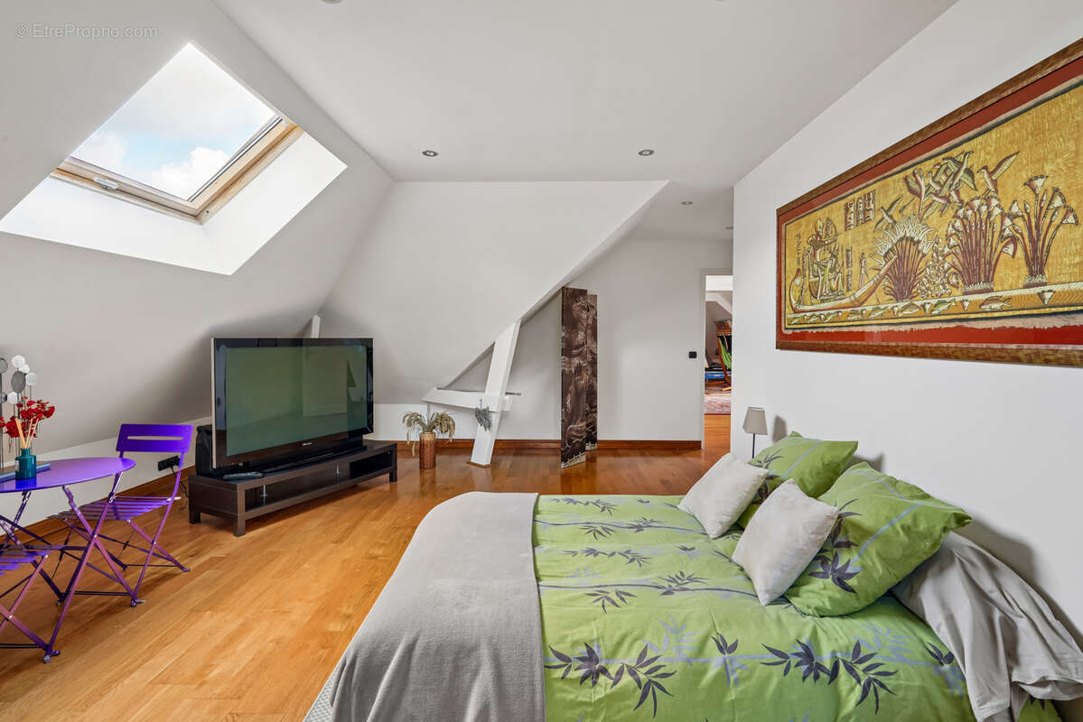 Maison à LOUVECIENNES