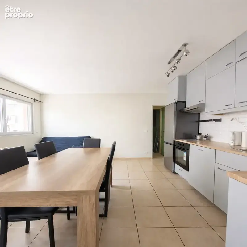 Appartement Toulon 3 pièces 53 m2 Libre le 09.08.2027 - photo 2