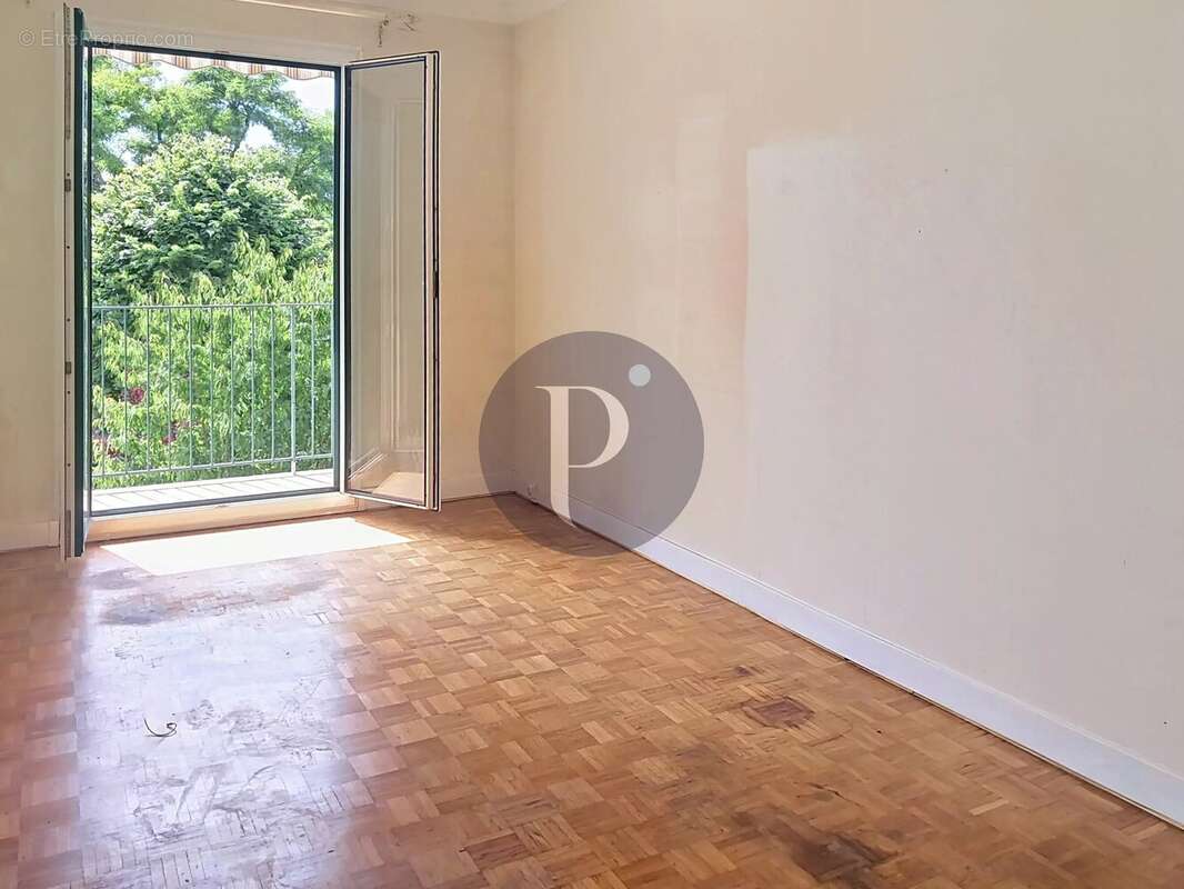 Appartement à VILLEJUIF