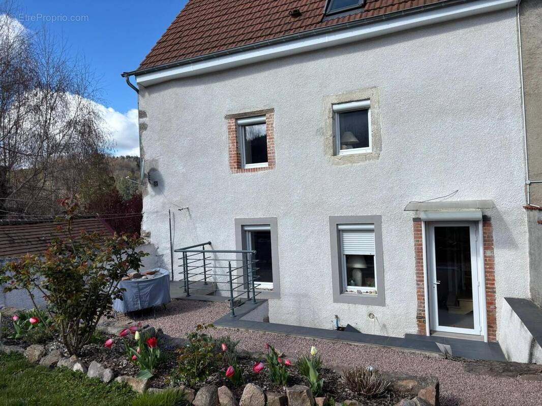 Photo 1 - Maison à ARFEUILLES
