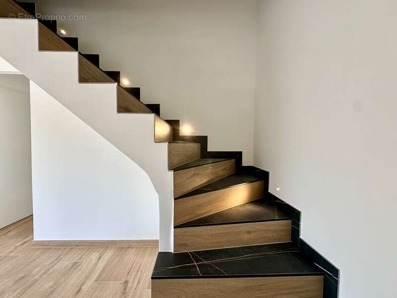 Maison à GRAND-CHAMP