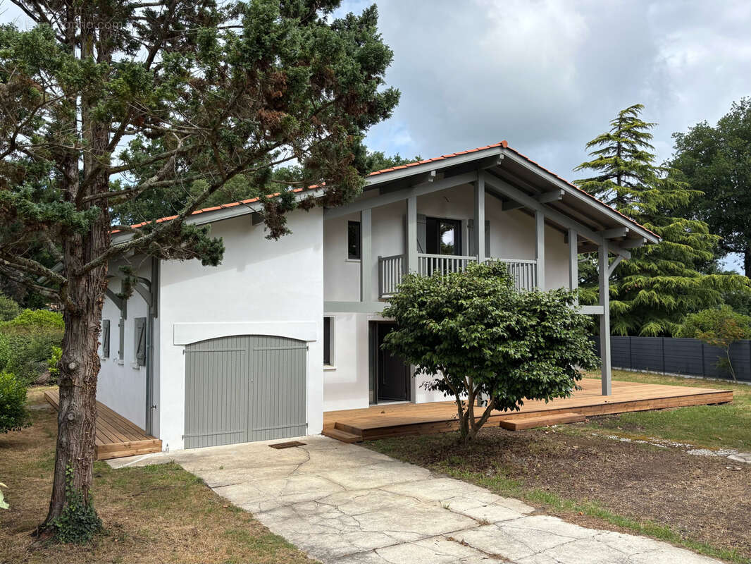 Maison à SEIGNOSSE