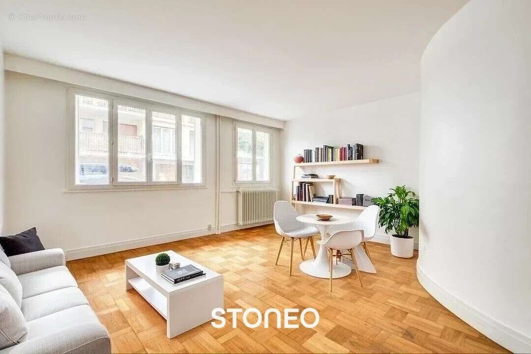 Appartement à BOULOGNE-BILLANCOURT