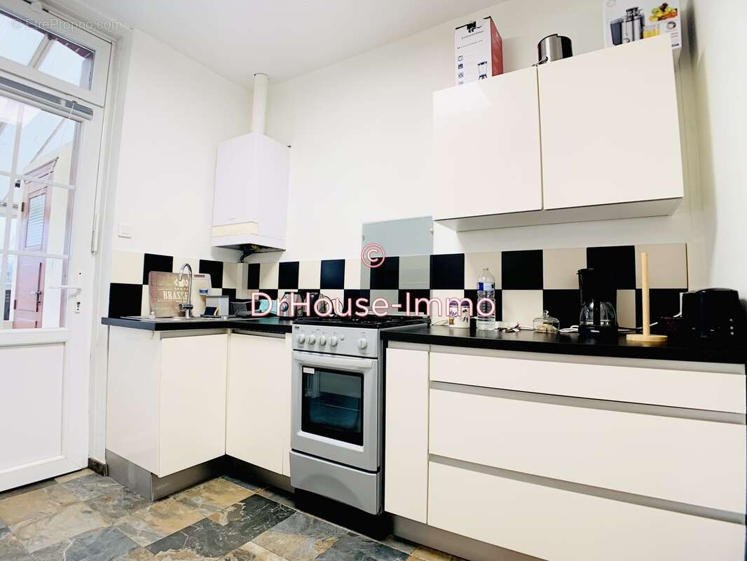 Maison à CHALETTE-SUR-LOING