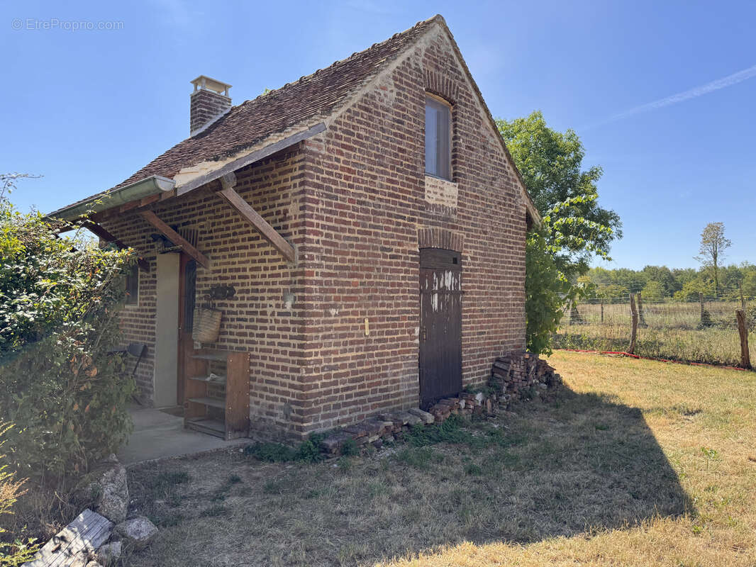 Propriété de charme   Gîte, 5 appartements et dépendances - 4 hectares - photo 18