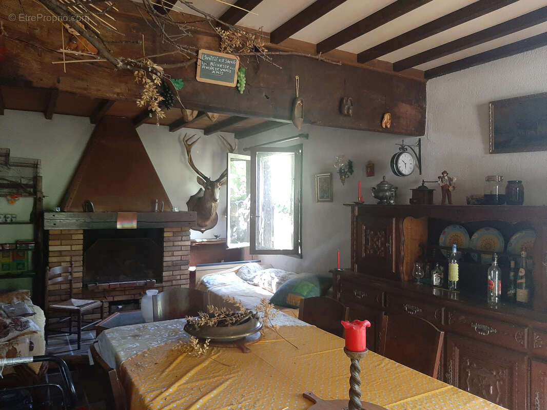 Maison à SAINT-GENEST-LACHAMP