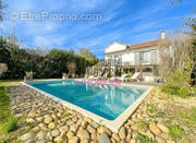 Maison à L&#039;ISLE-SUR-LA-SORGUE