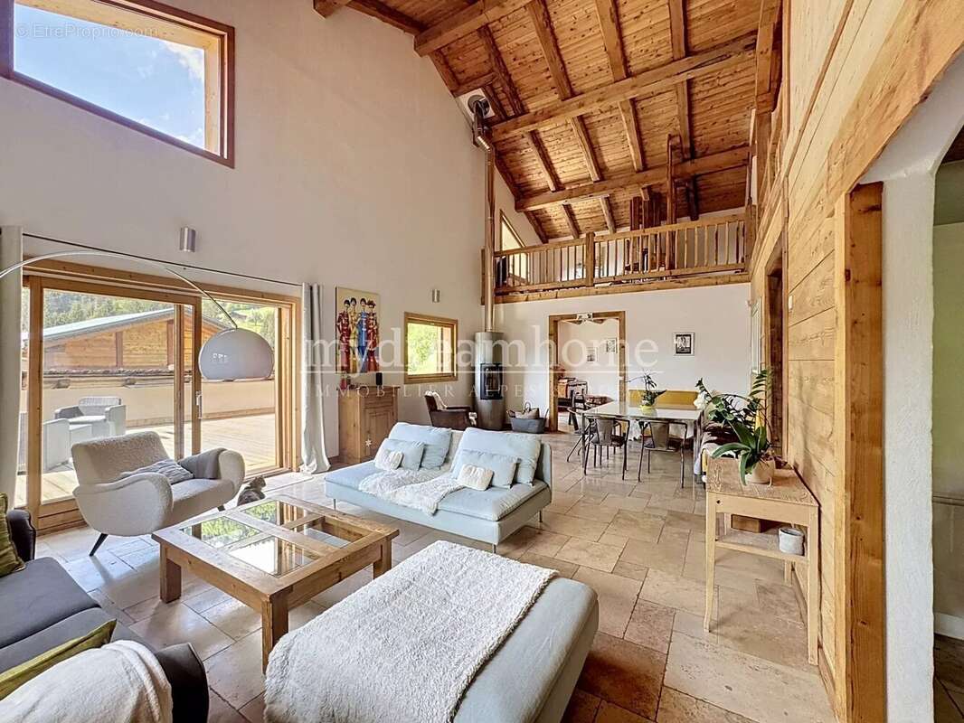 Chalet confortable de 340m², centre de Flumet (73590) - photo 5