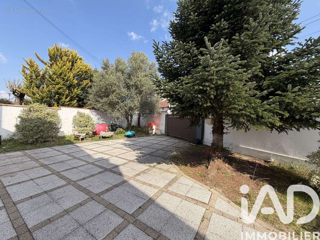 Photo 2 - Maison à TARBES