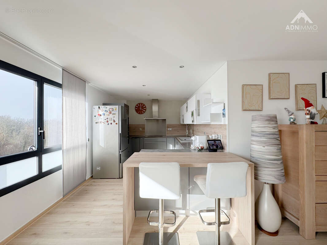 Appartement à SAINT-GENIS-POUILLY