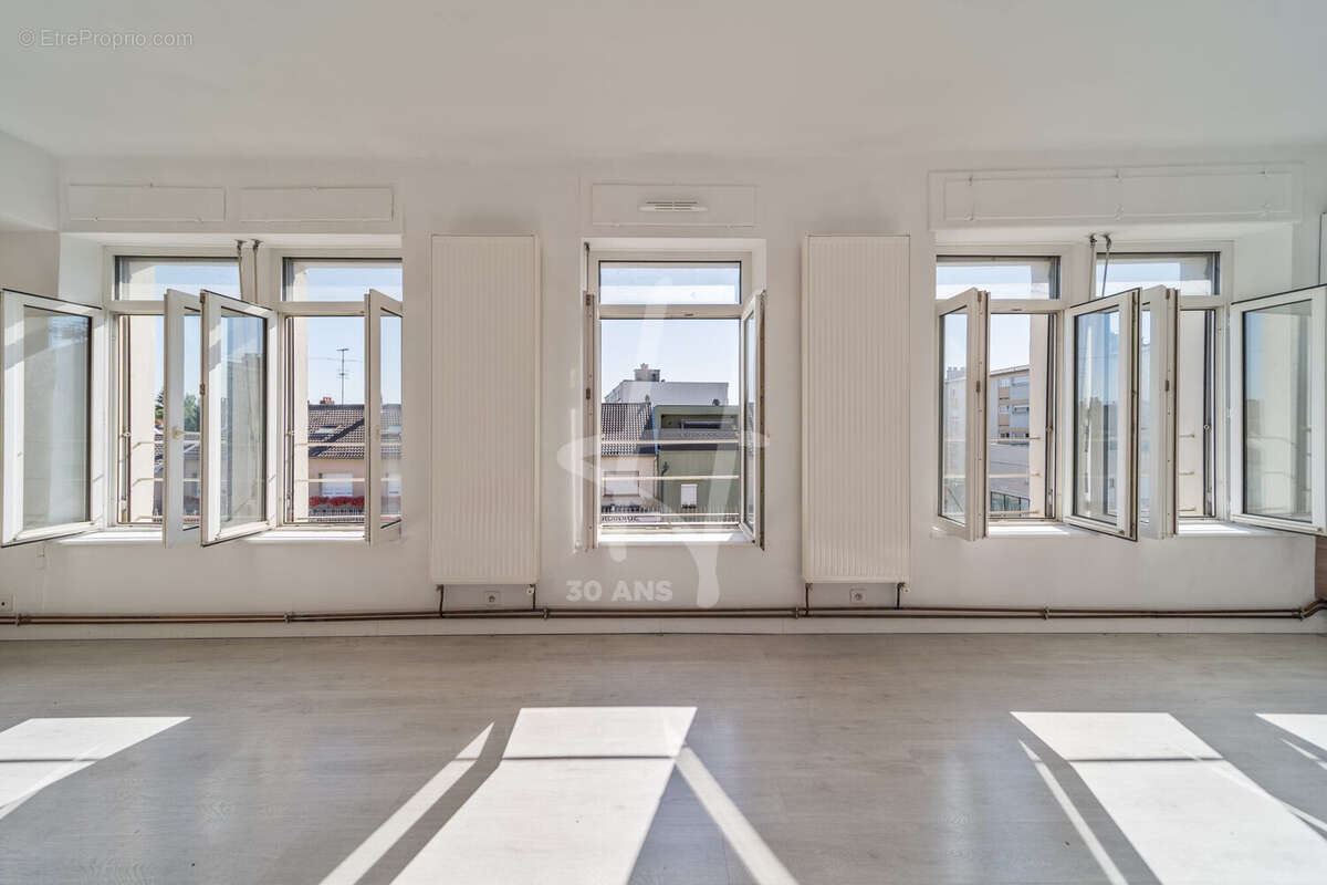 Appartement 108 m² à Talange  - photo 2