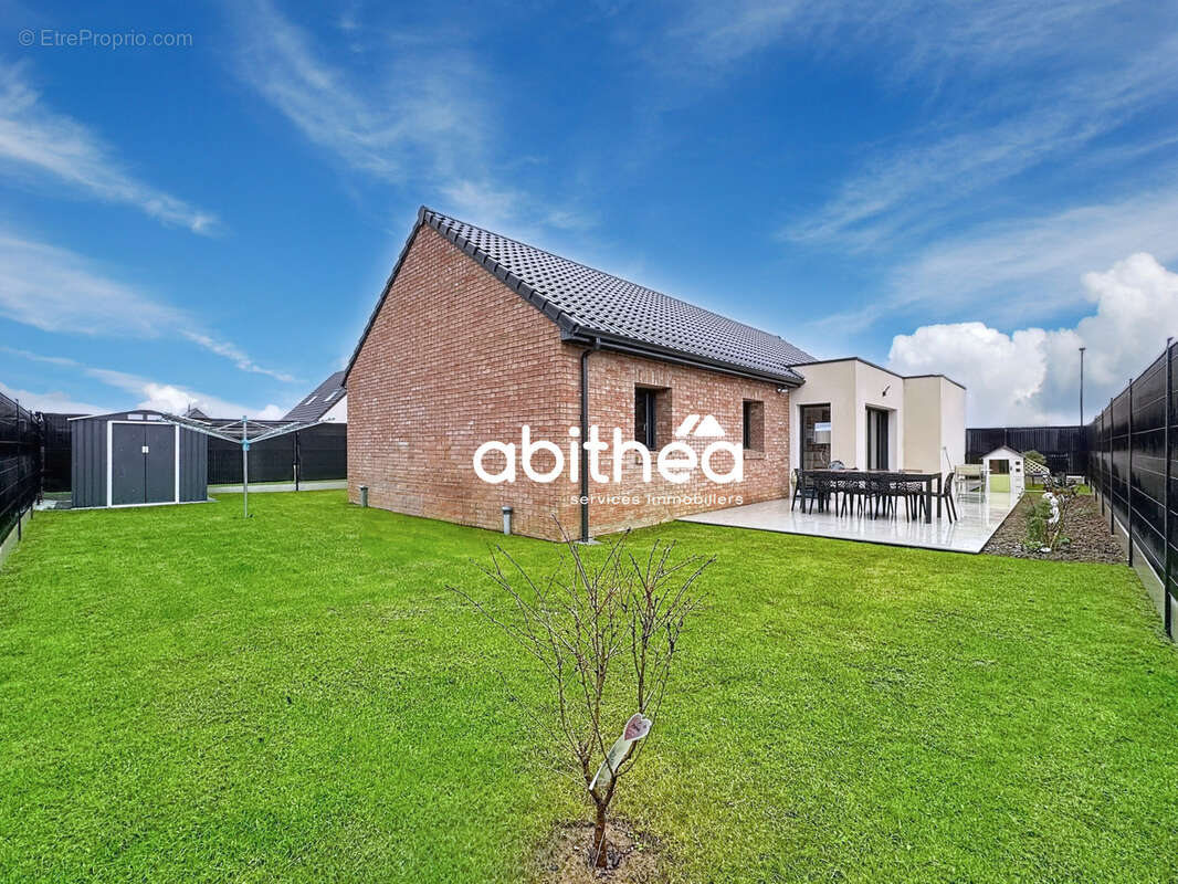 Maison à MONTIGNY-EN-GOHELLE