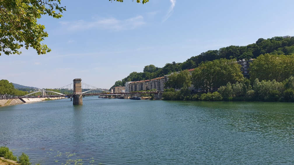 Appartement à LYON-9E