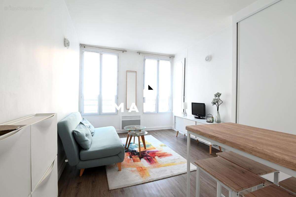 Appartement à LEVALLOIS-PERRET