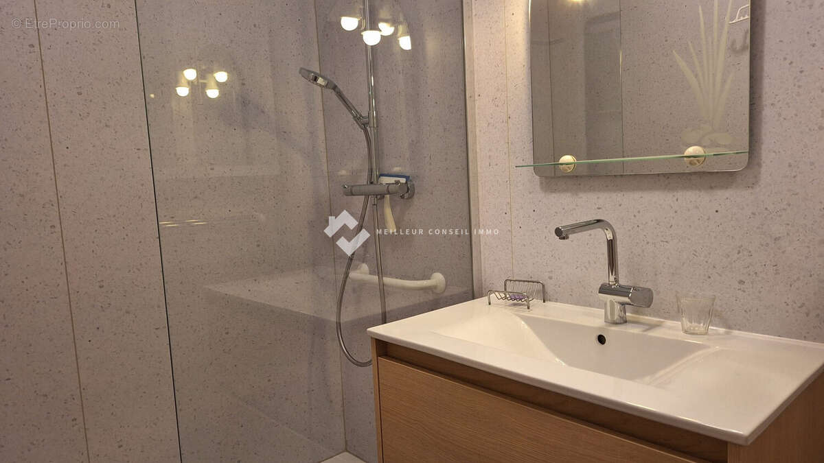 Appartement 88 m² à Poitiers  - photo 4