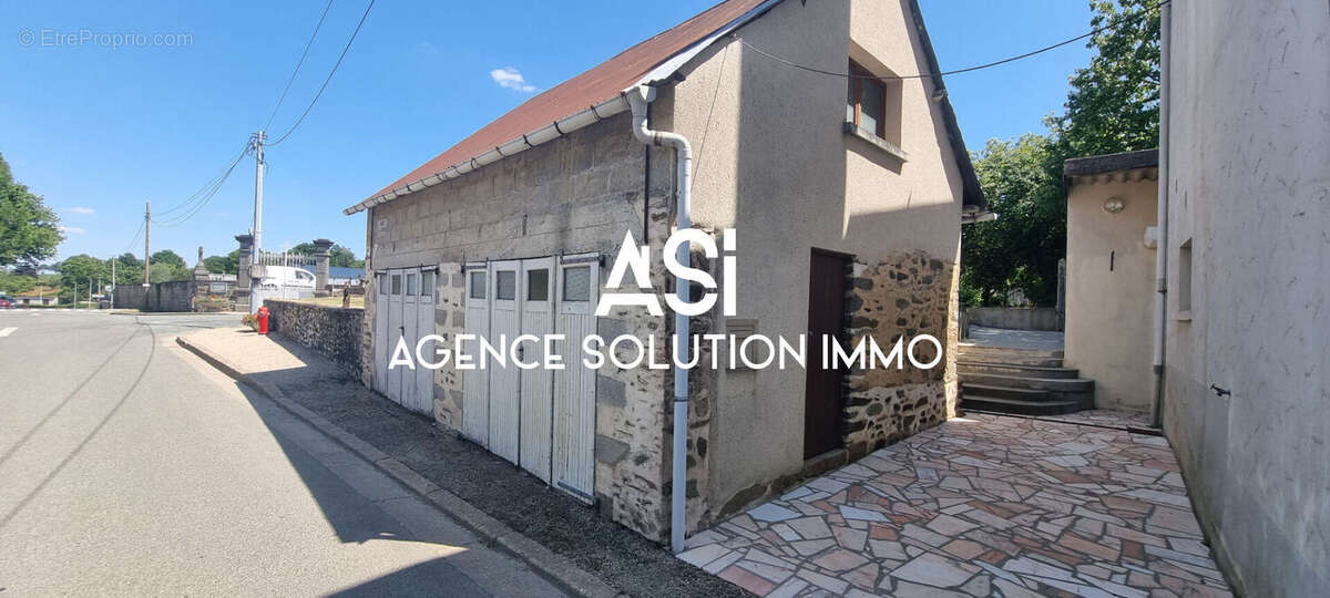 Maison à SAINT-GERMAIN-DE-COULAMER