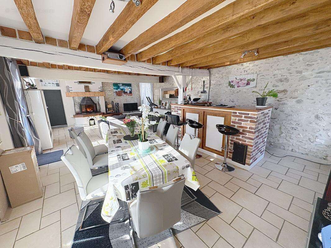 Maison à CHABRIS
