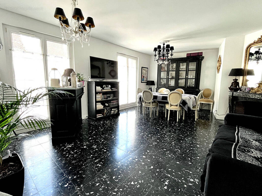 Appartement à L'ISLE-ADAM