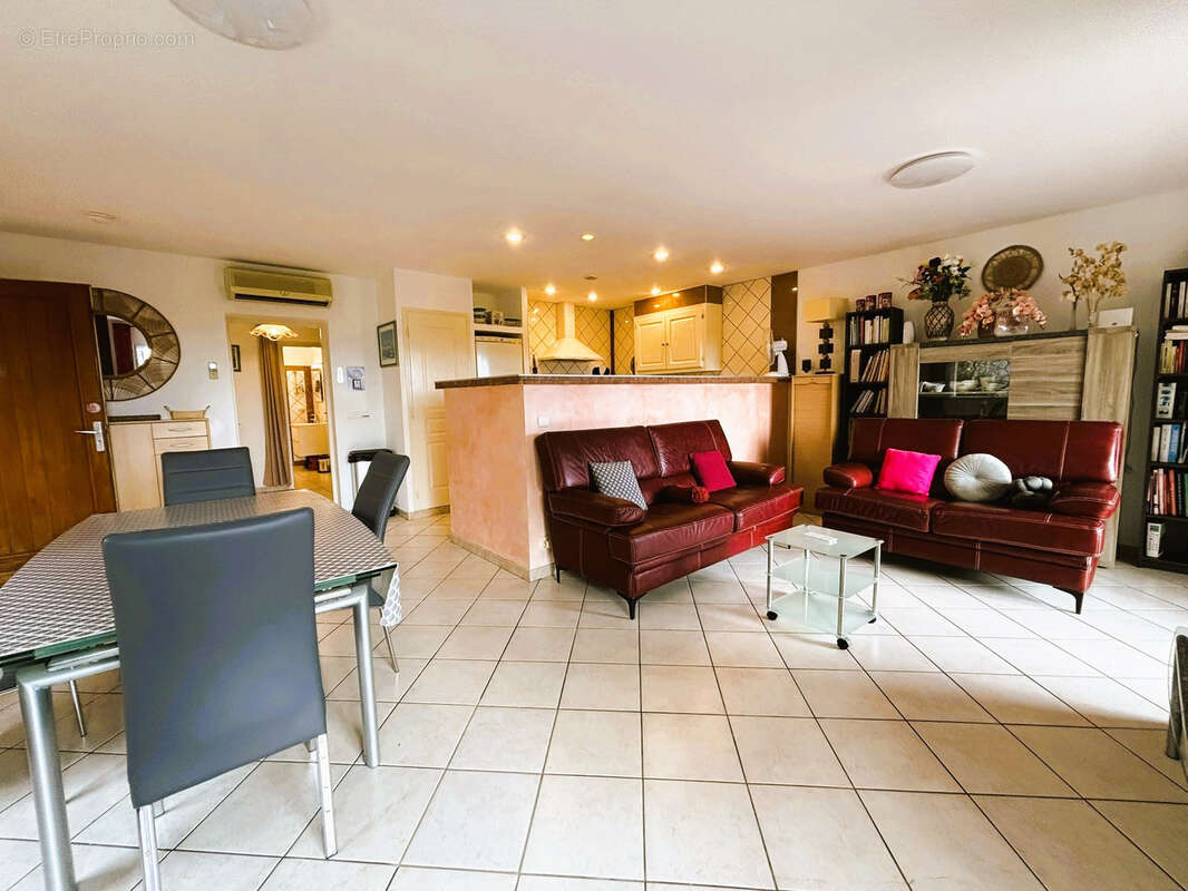 Maison à PORTO-VECCHIO