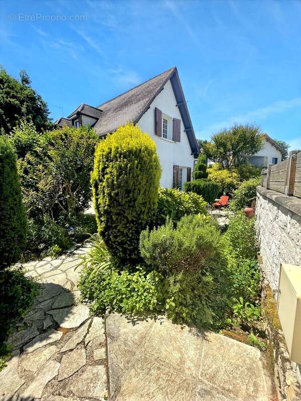 Maison 141 m² à Bergerac  - photo 3