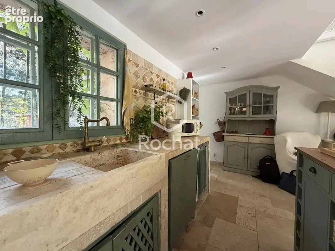 Salernes, maison avec piscine sur 1 628 m2 de terrain, vente en nue-propriété - photo 10