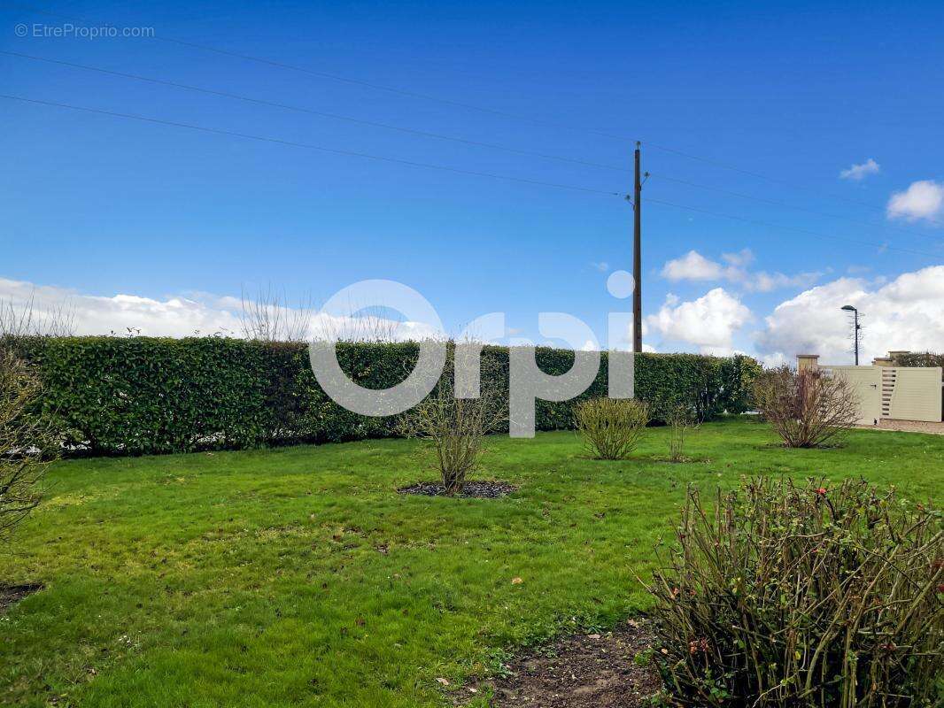 Maison à LE PLESSIS-GROHAN