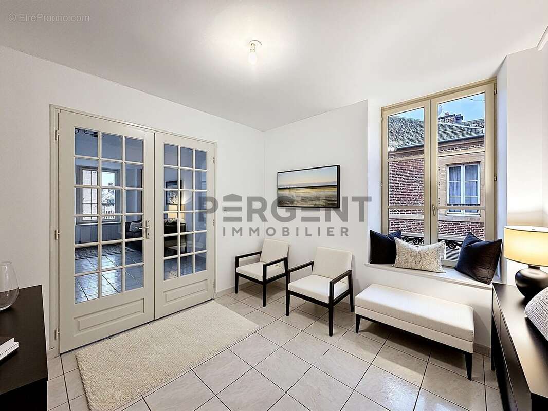 Appartement à CHARLEVILLE-MEZIERES