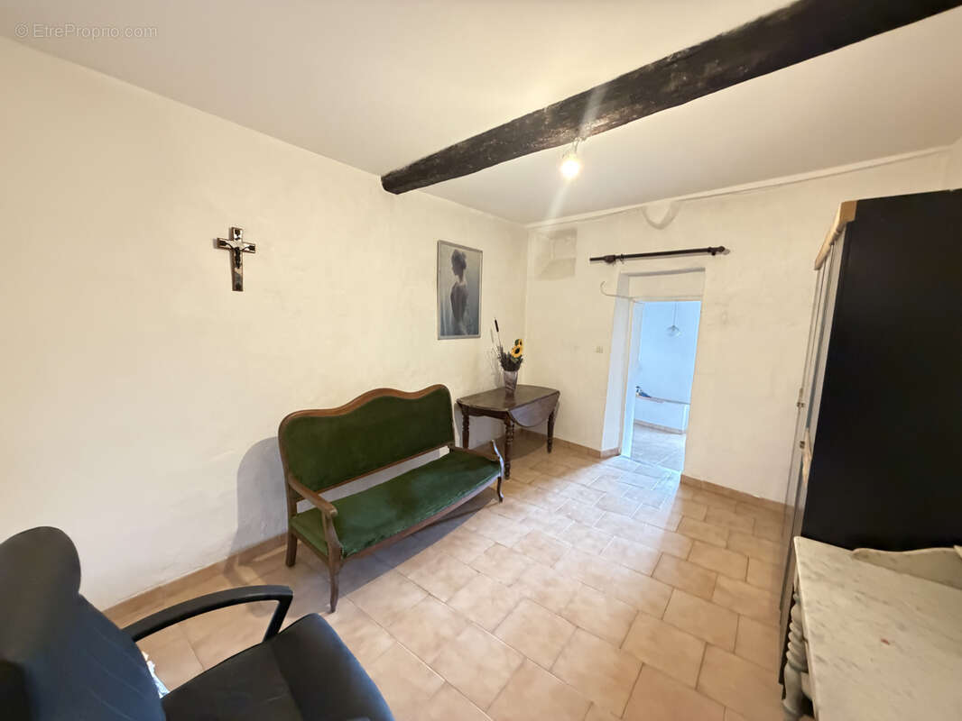 Appartement à AUPS