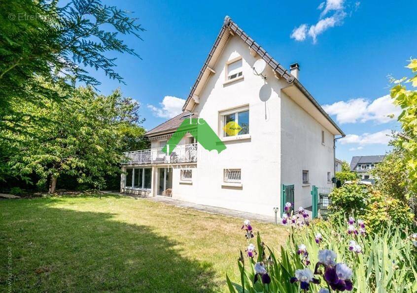 Maison à GOURNAY-SUR-MARNE