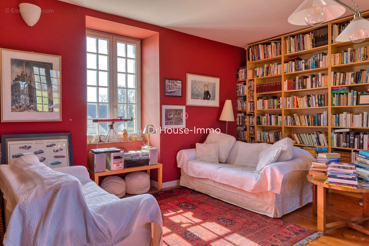 Maison 195 m² à Cahagnes  - photo 41