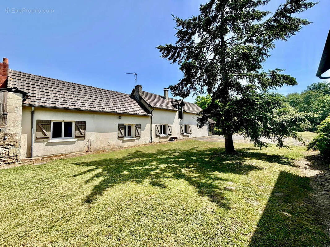 Maison à LES ORMES