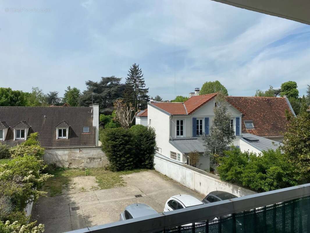 Appartement à LE PERREUX-SUR-MARNE