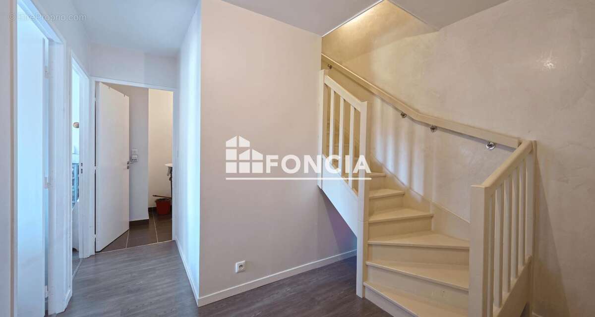 Appartement à SAINT-PRIEST
