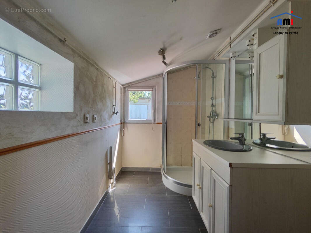 Maison à LONGNY-AU-PERCHE