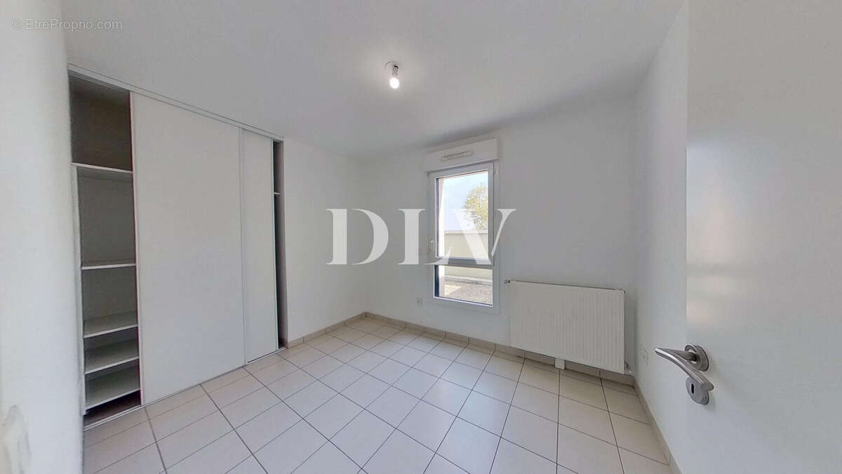 Appartement 89 m² à Avon  - photo 9