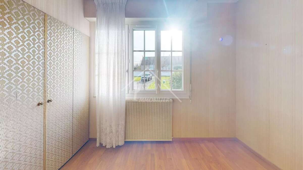 Maison à VARENNES-SUR-ALLIER