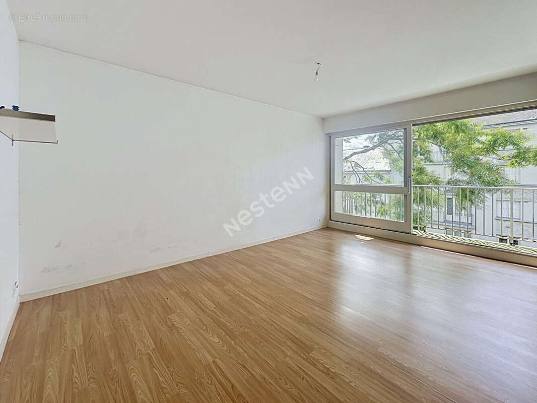 Nantes Tortière - Bords de l'Erdre studio de 29m2 avec  balcon, stationnement, cave - photo 5