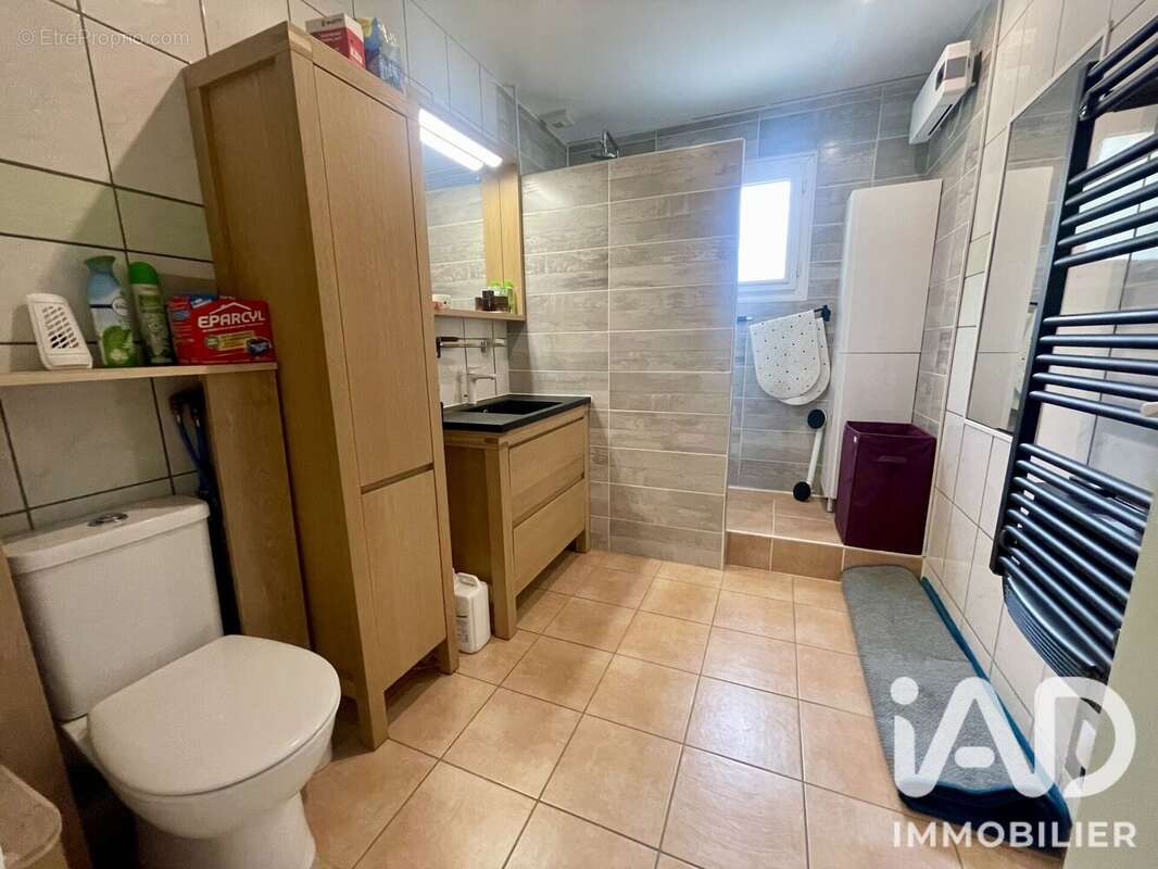 Maison 100 m² à Armeau  - photo 7