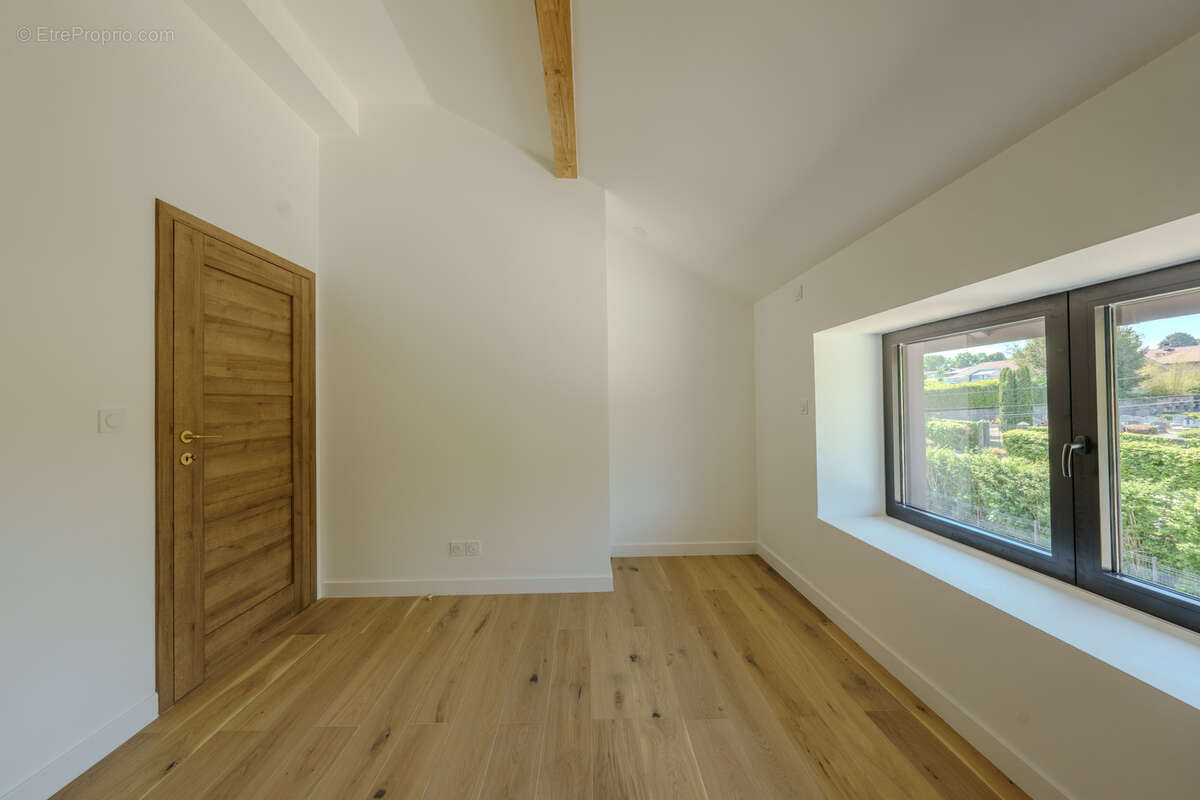 Appartement à EXCENEVEX