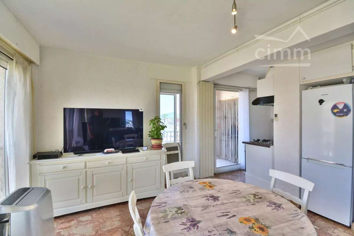 Appartement à SAINT-CYPRIEN