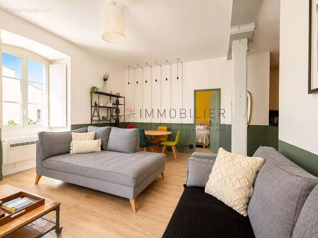 Saint-rémy-de-provence – appartement avec ascenseur, parking privatif et centre-ville à pied - photo 2