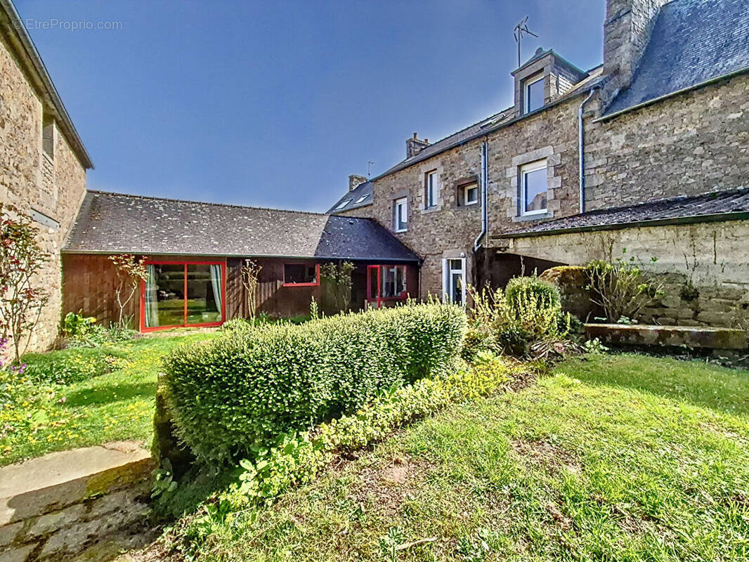 Maison à DINAN