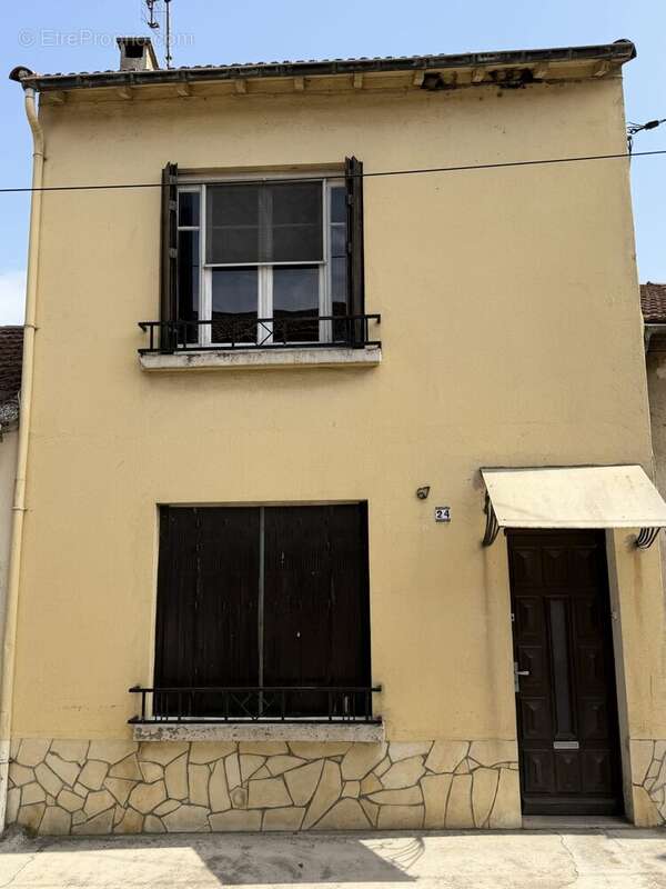 Maison 65 m² à Esperaza  - photo 4